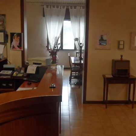 Hotel Autostop Duardi 2*