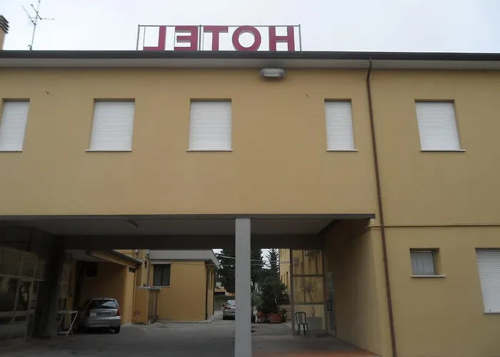 Hotel Autostop Duardi 2*