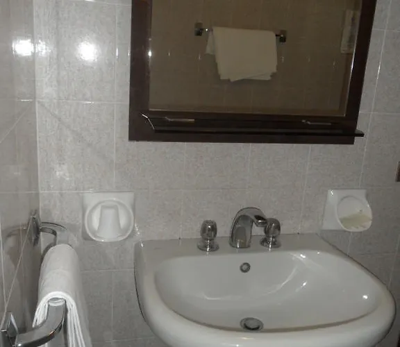 Hotel Autostop Duardi 2*